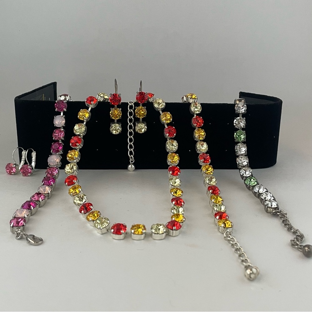 Vintage Jewelry Multicolor Crystal Jewelry Lot 3 Bracelets 2 Earrings 1 Necklace